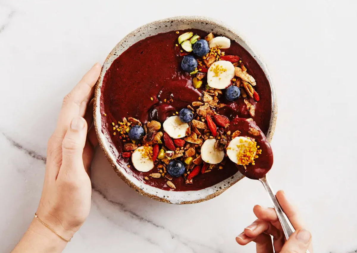 Get Glowing Smoothie Bowl