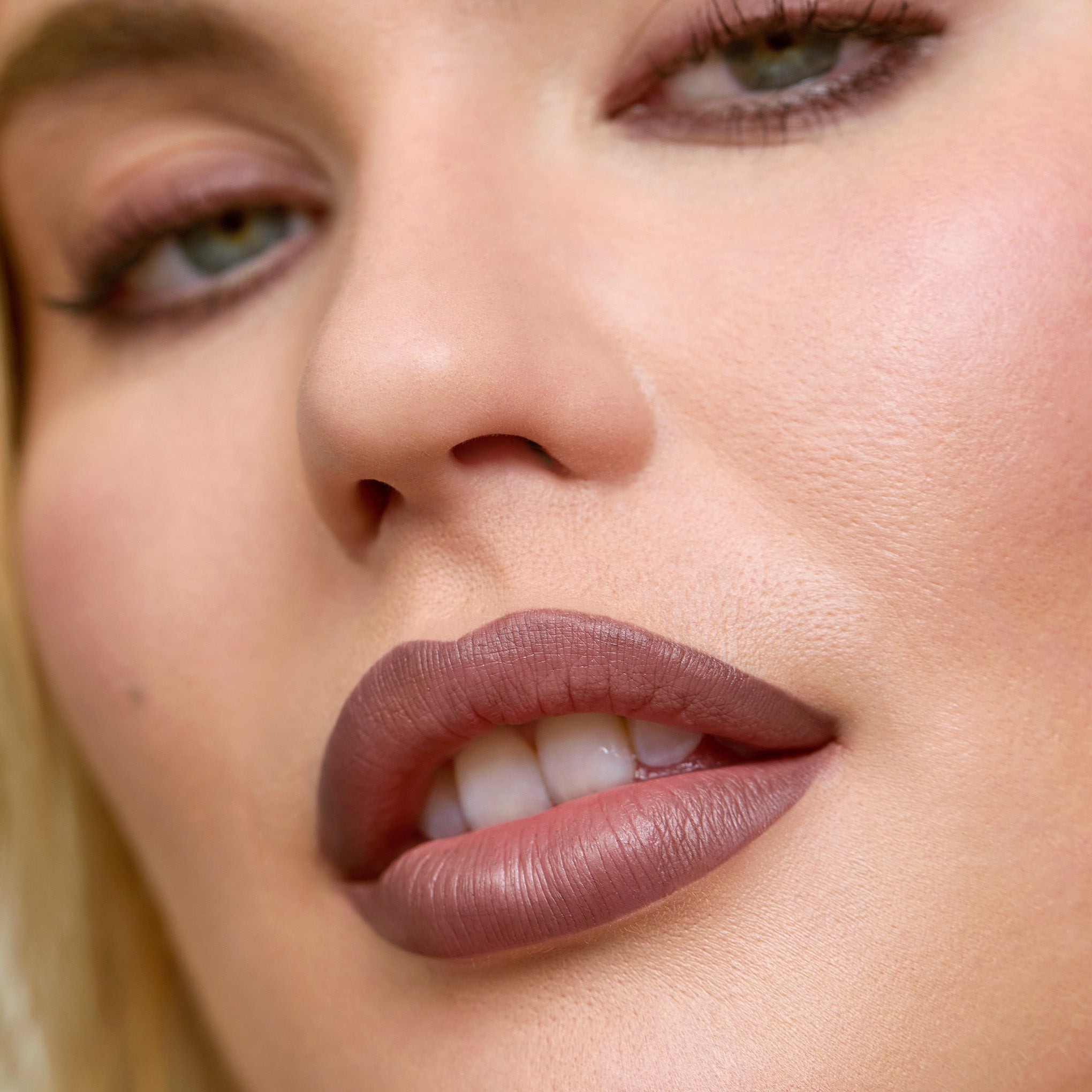 Aleph Eye/Lip Multi-Liner