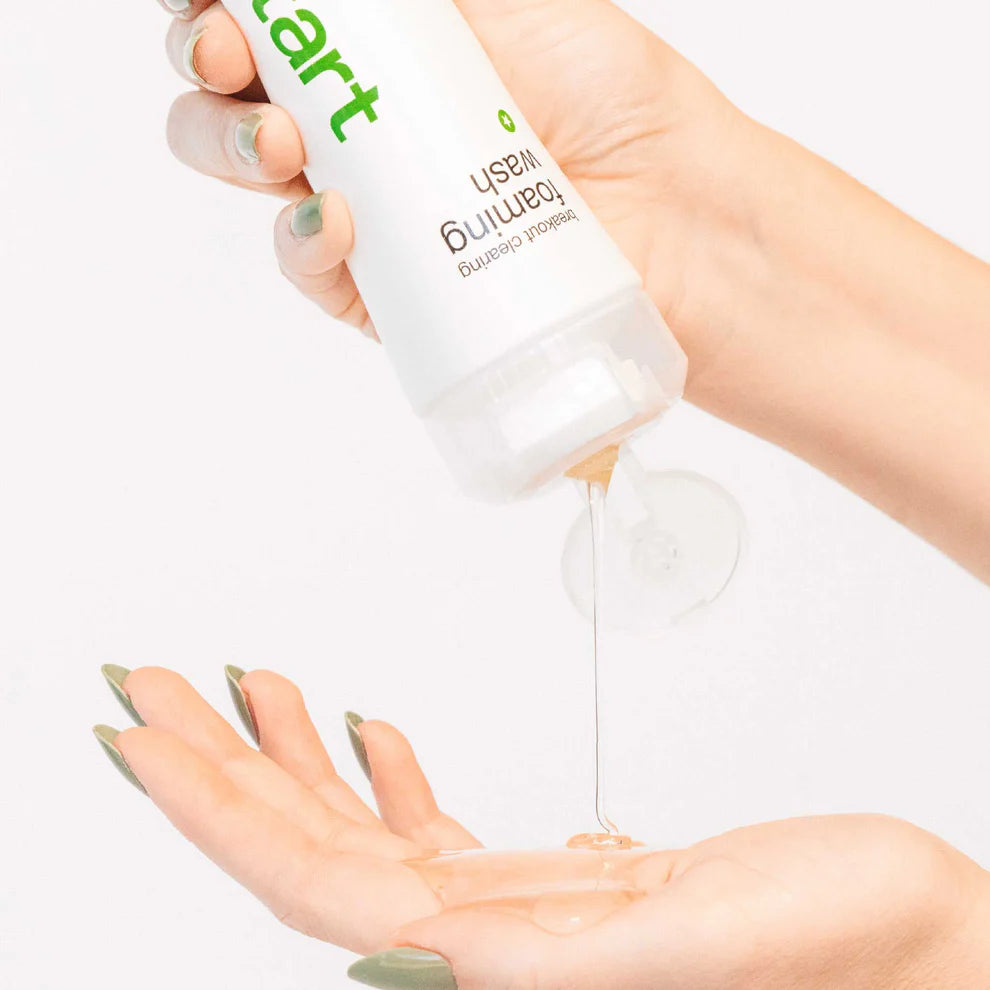 Breakout Clearing Foaming Wash
