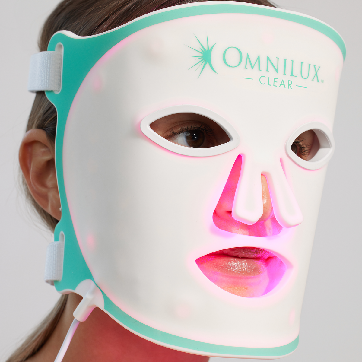 Omnilux LED Clear – Skintopia Omnilux LED Clear – Skintopia